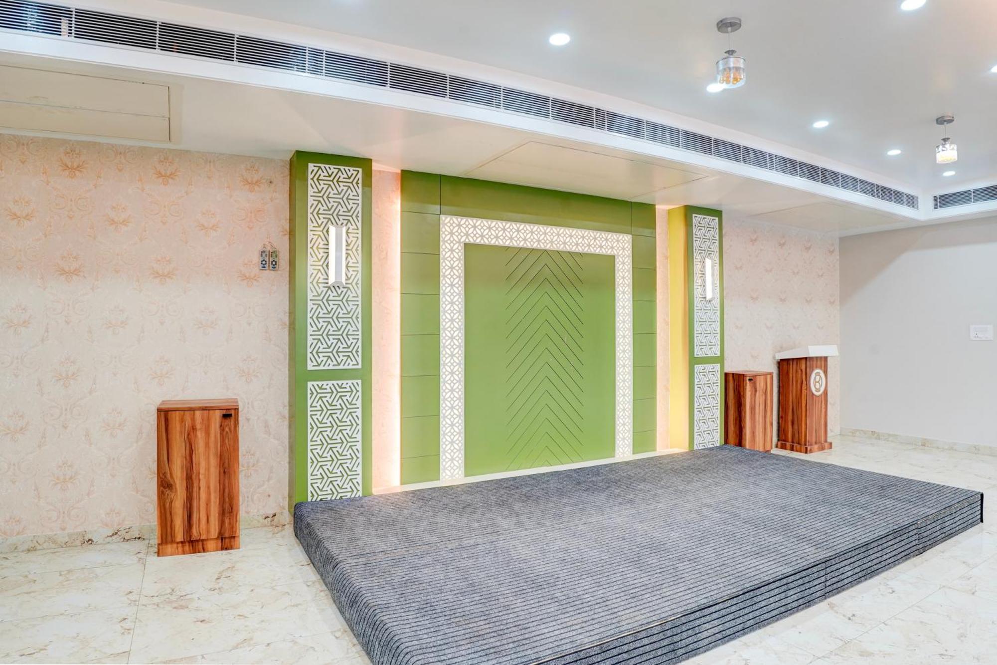 Palette Patel Nagar Hotel Бопал Екстериор снимка